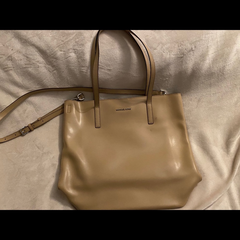 Michael Kors Tan purse